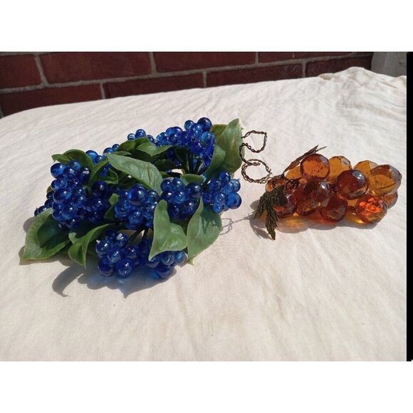 Vintage Deldan Design Italy Candle Ring PlasticWreath Blueberries 1968 + Grapes - Picture 1 of 8